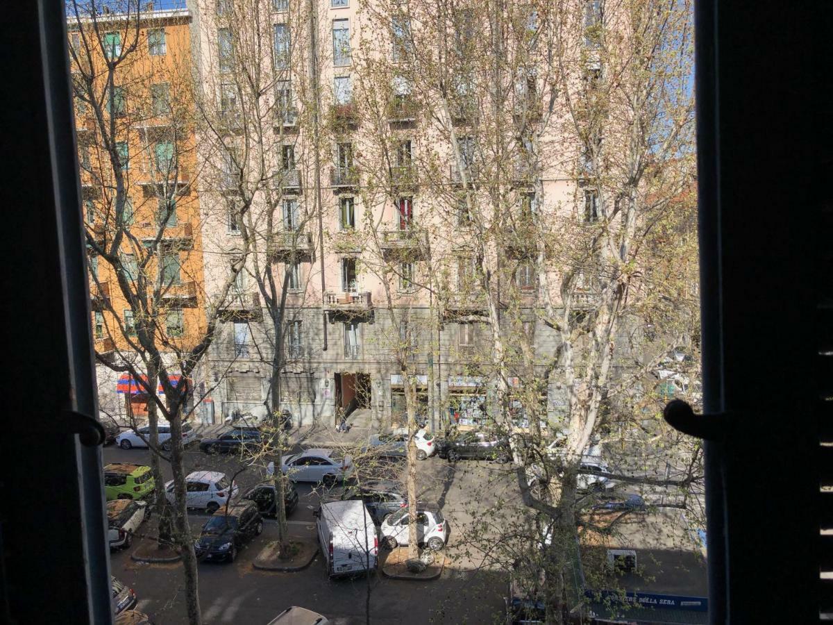 La Casa Di Ringhiera Appartement Milaan Buitenkant foto